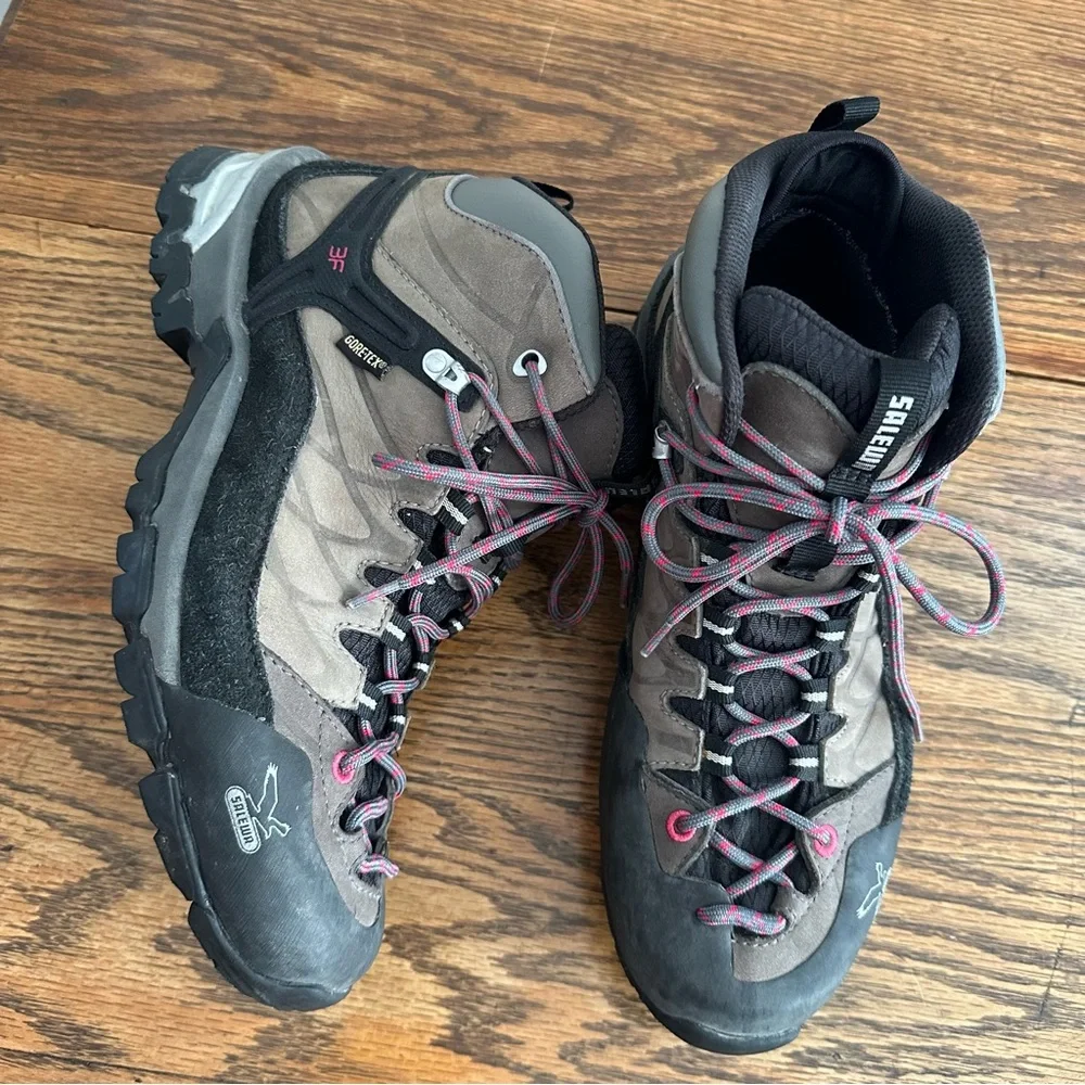 Salewa Hike‎ Trainer GTX Gore Tex Mid Boots Vibram Women’s 8.5